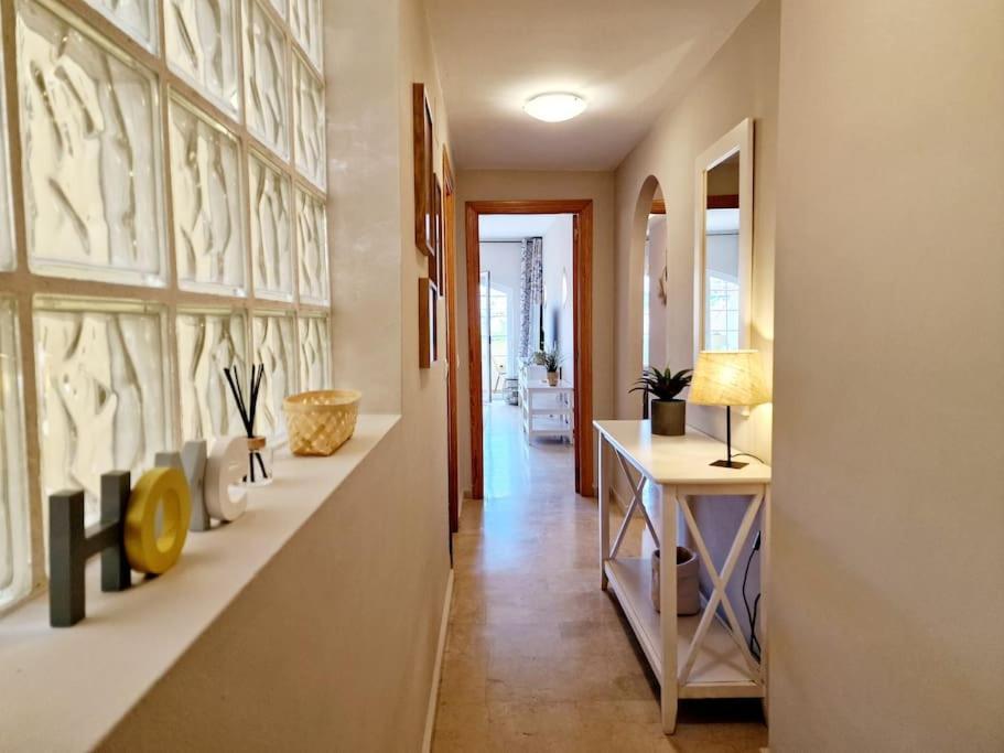 Royal Golf View: 2Br, Pools & Ac Apartment Sitio de Calahonda ภายนอก รูปภาพ