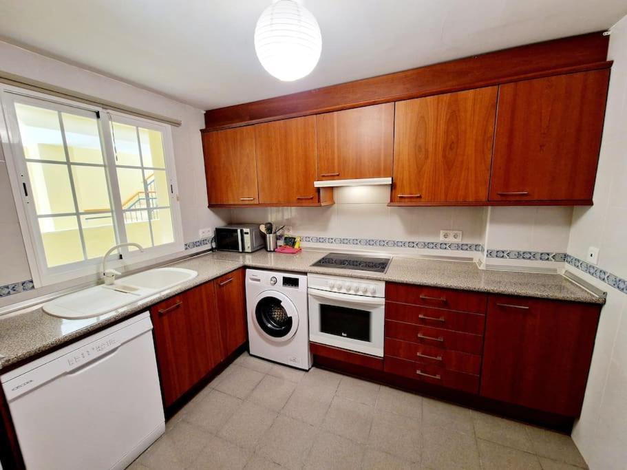 Royal Golf View: 2Br, Pools & Ac Apartment Sitio de Calahonda ภายนอก รูปภาพ