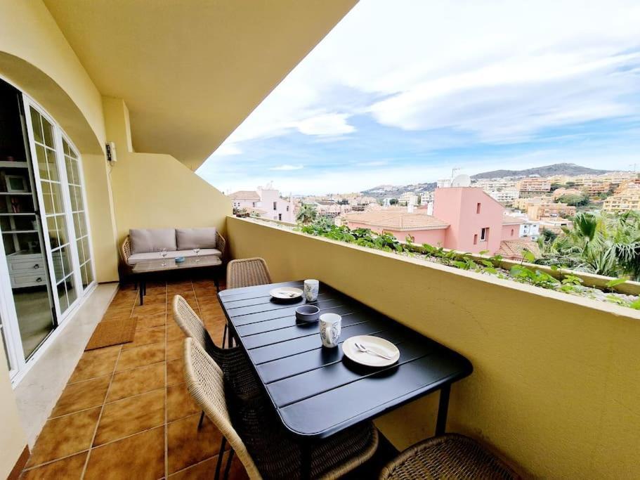 Royal Golf View: 2Br, Pools & Ac Apartment Sitio de Calahonda ภายนอก รูปภาพ