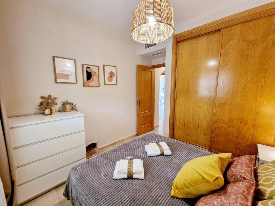 Royal Golf View: 2Br, Pools & Ac Apartment Sitio de Calahonda ภายนอก รูปภาพ