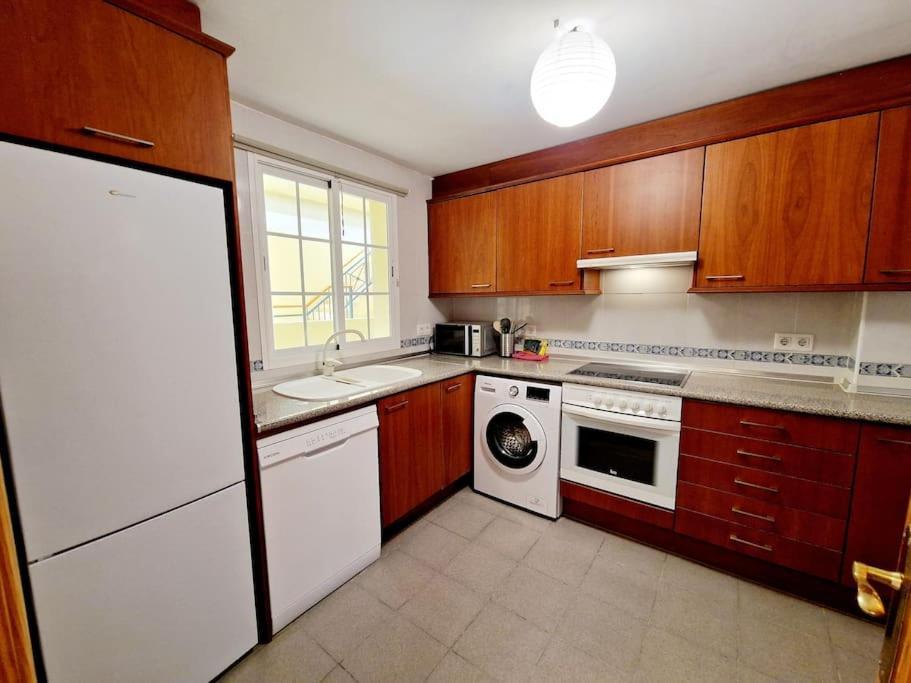 Royal Golf View: 2Br, Pools & Ac Apartment Sitio de Calahonda ภายนอก รูปภาพ